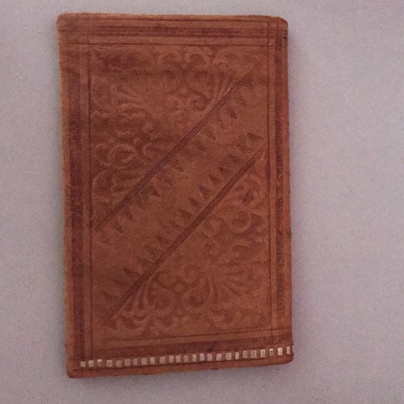 Leather Wallet - Picture 1 of 3